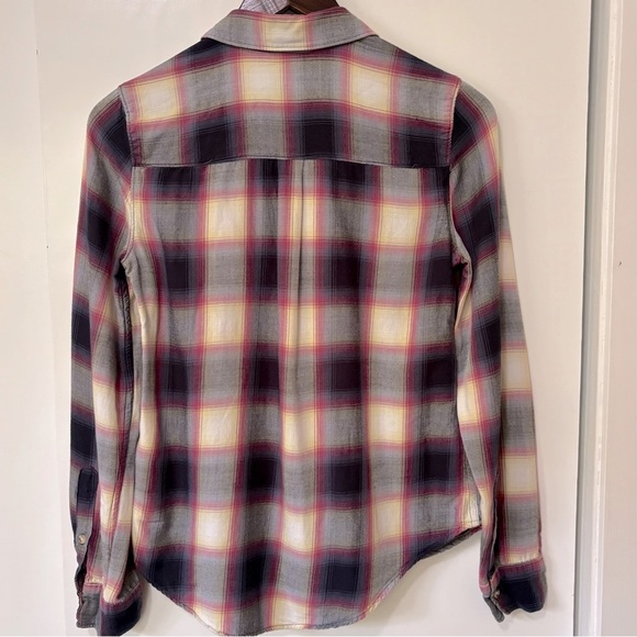 Abercrombie & Fitch| Soft Casual Plaid Button-Down Shirt Purple Navy Cream Sz XS - Picture 4 of 5
